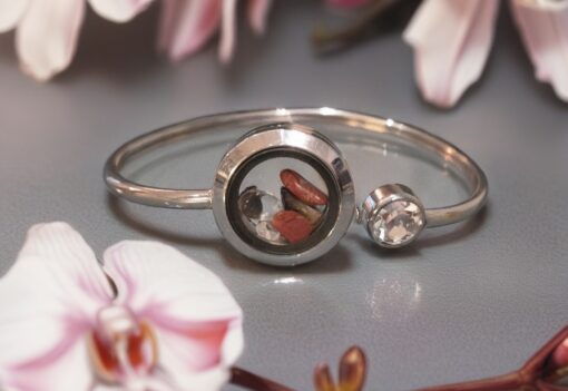 Leo Stainless Steel Bangle